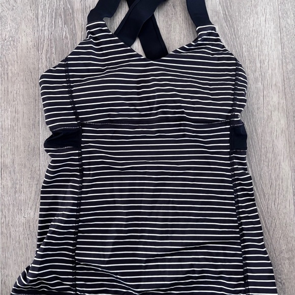 Lululemon big bundle - Picture 4 of 15